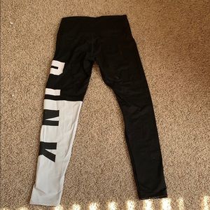PINK Victoria’s Secret ULTIMATE leggings